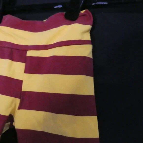Unbranded - Harry Potter Gryffindor Striped Baby Set - Pants & Hat Only - Picture 6 of 15